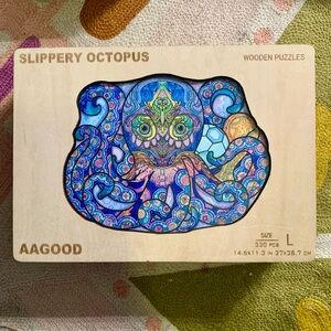 AAGOOD Slippery Octopus Wooden Jigsaw Puzzle, Size Large, 330 pcs